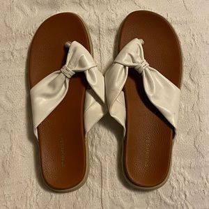 St. John’s Bay Sandals